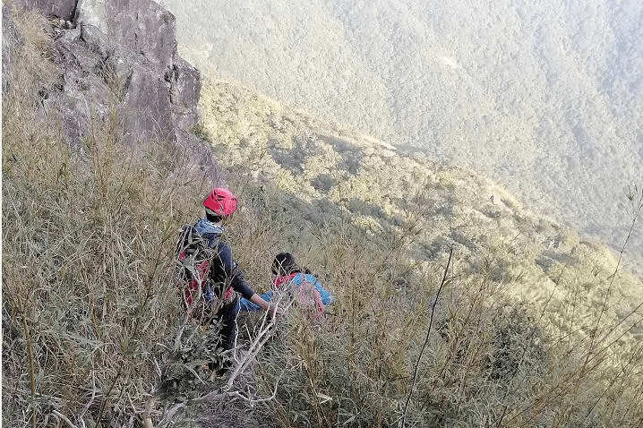 示户外徒步事故频发开元ky棋牌事故警(图5)